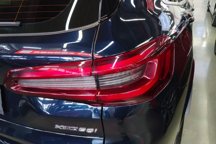 宝马X5(进口) 2022款 xDrive30i M运动套装车身外观9