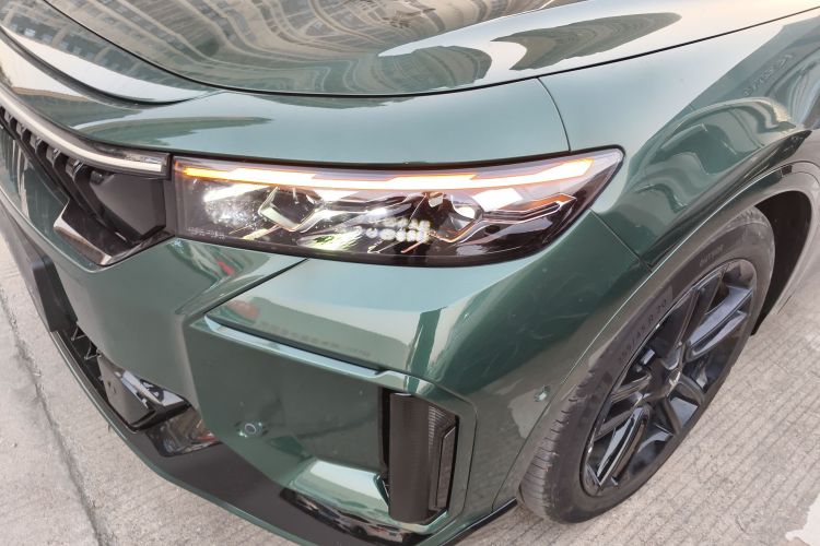 岚图汽车 岚图FREE 2025款 318 318km 后驱环游版局部细节36