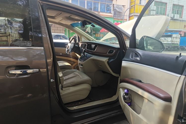 别克GL8 2017款 25S 豪华型 国V局部细节9005