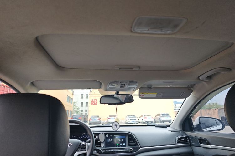 现代 领动插电混动 2019款 1.6L PHX乐行版局部细节22