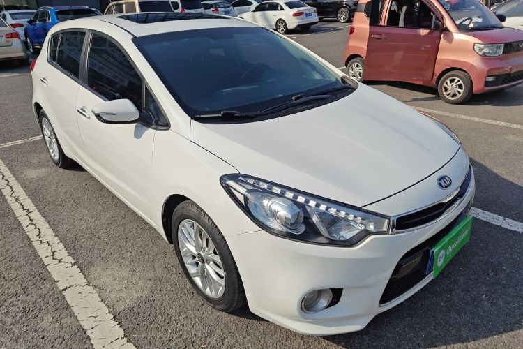 起亚K3S 2014款 1.6L 自动GLS车身外观3