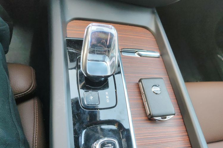 沃尔沃V60 2024款 B5 智远豪华版中控内饰18