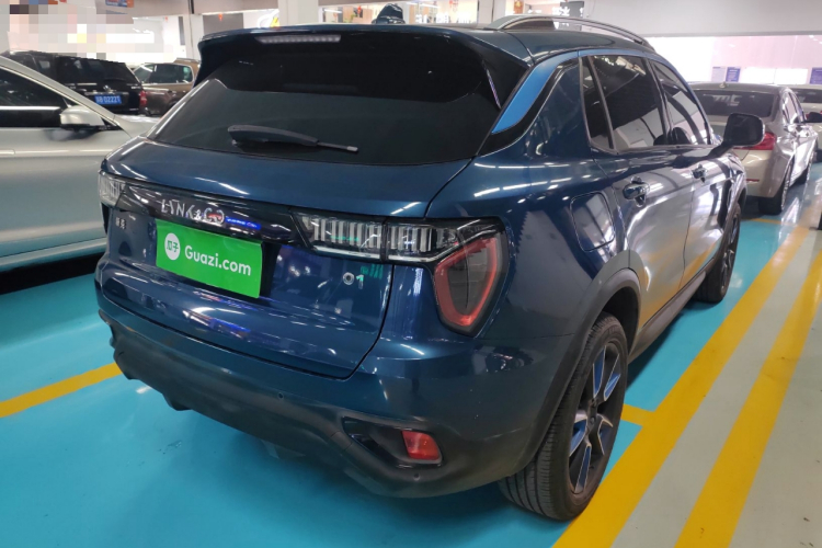 领克01 2019款 2.0T 两驱耀Pro版 国VI车身外观7