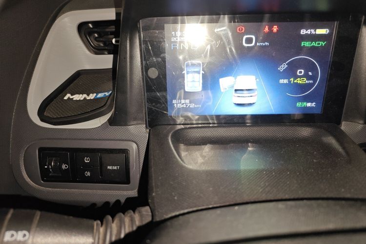 五菱汽车 宏光MINIEV 2021款 马卡龙臻享款 三元锂中控内饰15