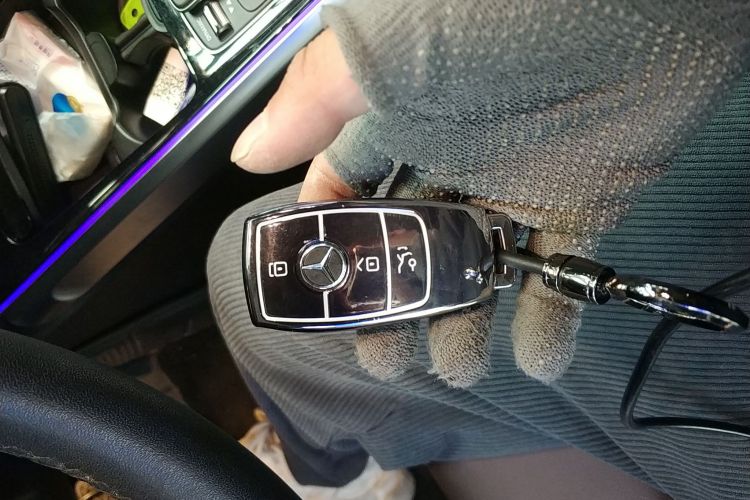 奔驰GLB 2021款 GLB 200 动感型中控内饰7001