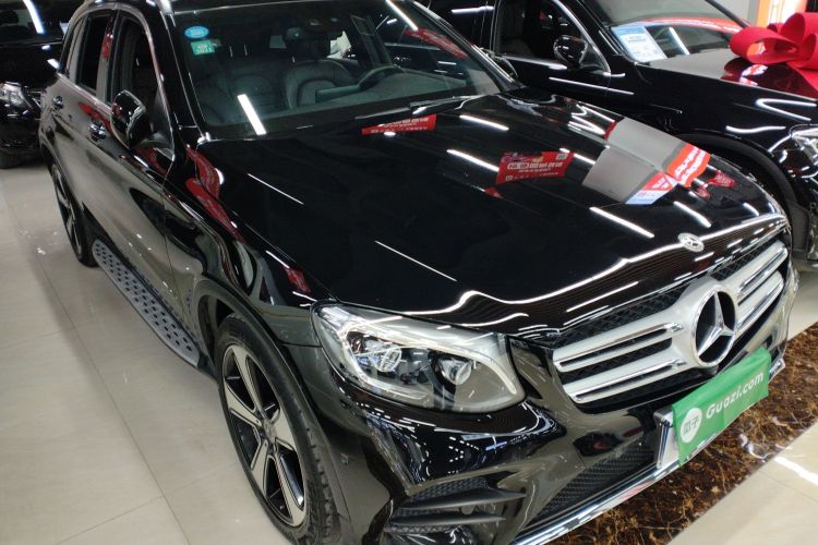 奔驰GLC 2019款 改款 GLC 300 L 4MATIC 动感型车身外观3