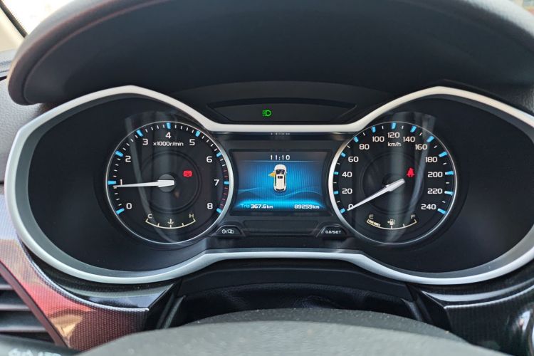 吉利汽车 帝豪 2017款 两厢RS百万款 1.5L 手动向上版中控内饰14