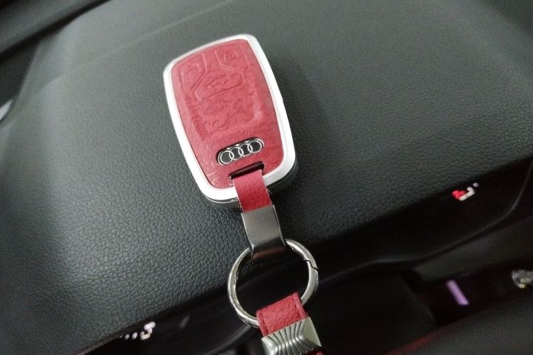 奥迪Q5L 2020款 45 TFSI 尊享运动型中控内饰11