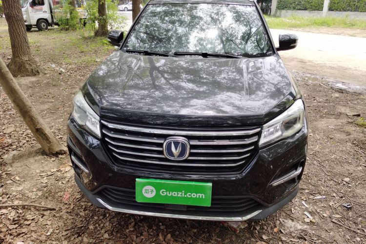 长安CS75 2020款 280T 自动智惠型 国VI车身外观2