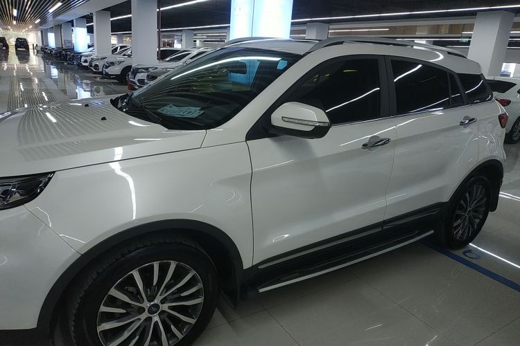 福特 领界 2019款 EcoBoost 145 CVT尊领型 国V车身外观4