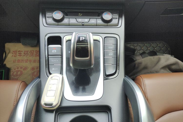 吉利汽车 博越 2021款 1.8TD DCT两驱亚运版局部细节18