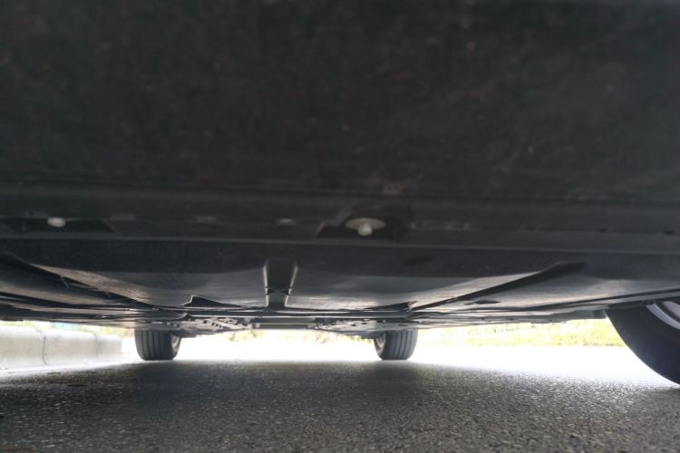 奔驰A级 2023款 A 200 L 时尚型局部细节9005