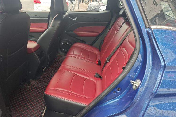 东风风光 风光500 2021款 1.5L 手动乐享型中控内饰7004