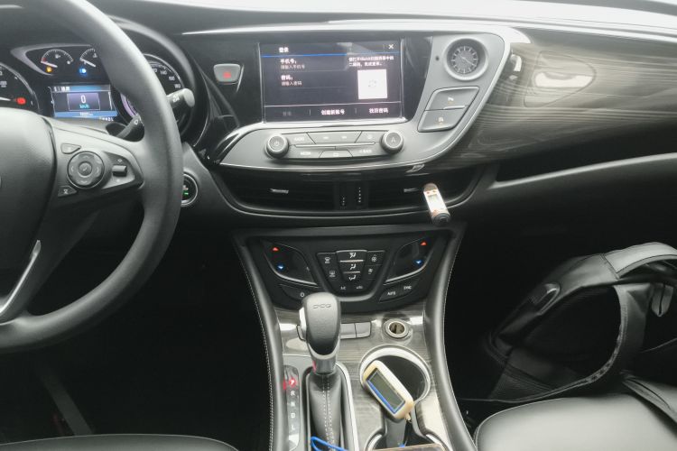 别克 昂科威 2020款 20T 两驱领先型局部细节16