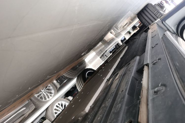 理想汽车 理想L8 2024款 Ultra局部细节9002