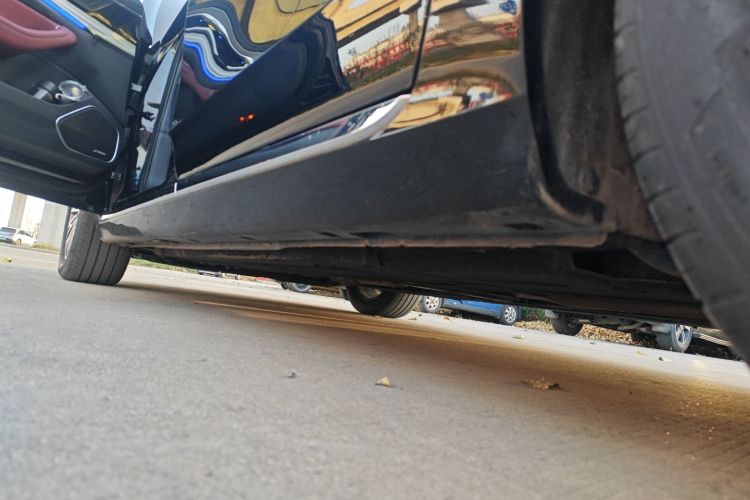 红旗H5 2023款 2.0T 自动智联旗享版局部细节9002