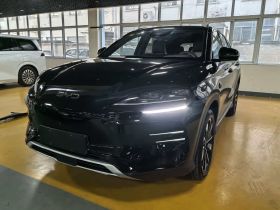 比亚迪 宋PLUS新能源 2025款 EV 智驾版 520km 尊贵型