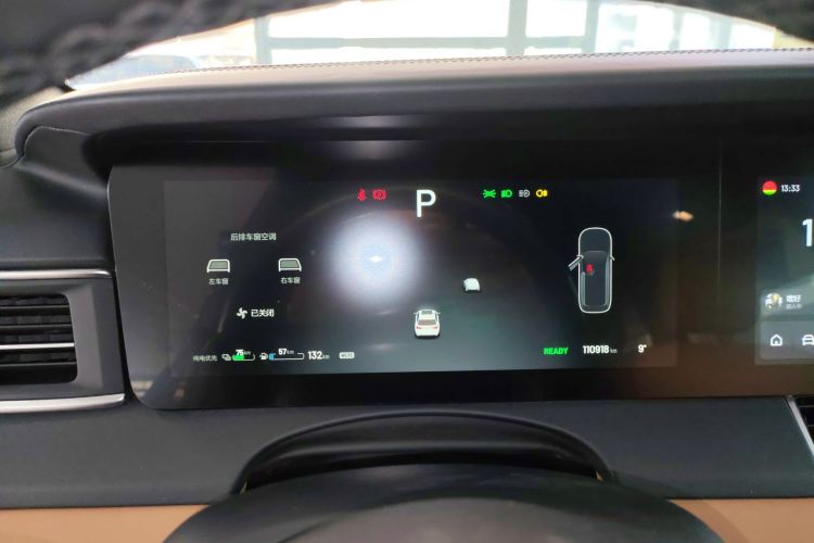 理想汽车 理想ONE 2021款 增程6座版中控内饰14