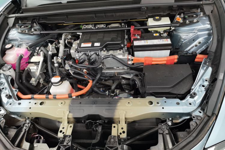 雷克萨斯RZ 2023款 450e 四驱纵享版局部细节24