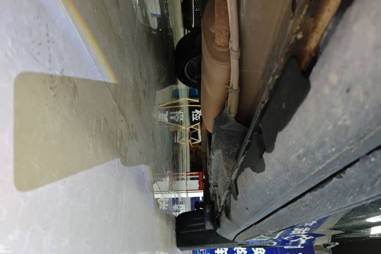 广汽传祺 传祺GS8 2017款 320T 两驱豪华智联版（七座）局部细节9002