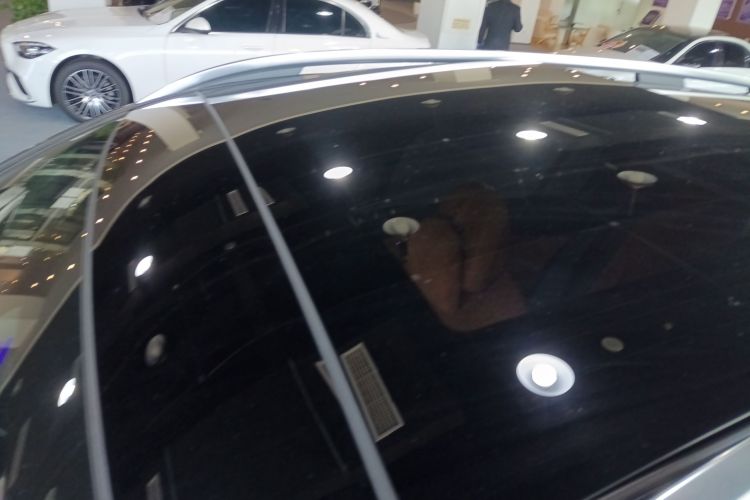 奔驰GLC 2024款  改款 GLC 260 L 4MATIC 豪华型 5座局部细节57