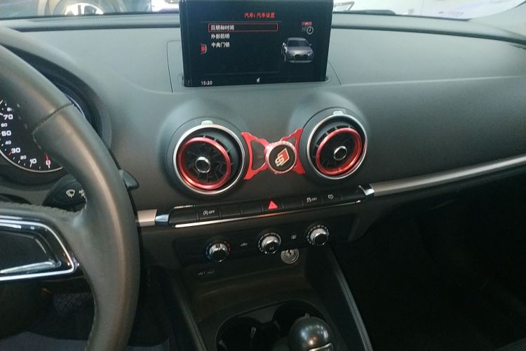 奥迪A3 2017款 Limousine 35 TFSI 进取型局部细节16