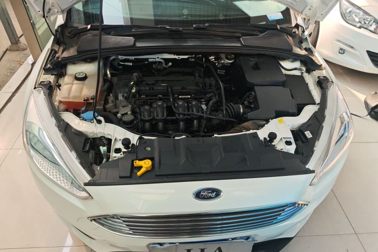 福特 福克斯 2017款 三厢 1.6L 自动舒适型智行版局部细节24