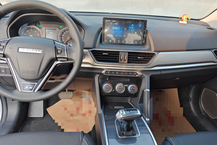 哈弗H6 2021款 运动版 1.5T 自动精英智联型 六边形格栅中控内饰16