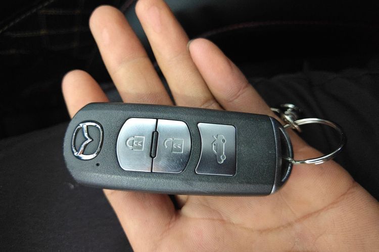 马自达3 昂克赛拉 2019款 云控版 三厢 1.5L 自动豪华型 国VI中控内饰7001