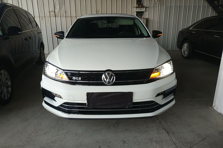 大众 速腾 2017款 1.6L 自动舒适型车身外观2