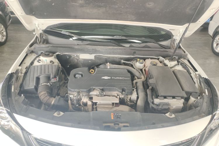 雪佛兰 迈锐宝 2018款 530T 自动豪华版机舱底盘24