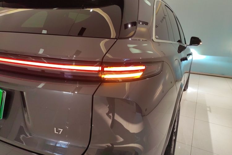 理想汽车 理想L7 2024款 Pro车身外观9