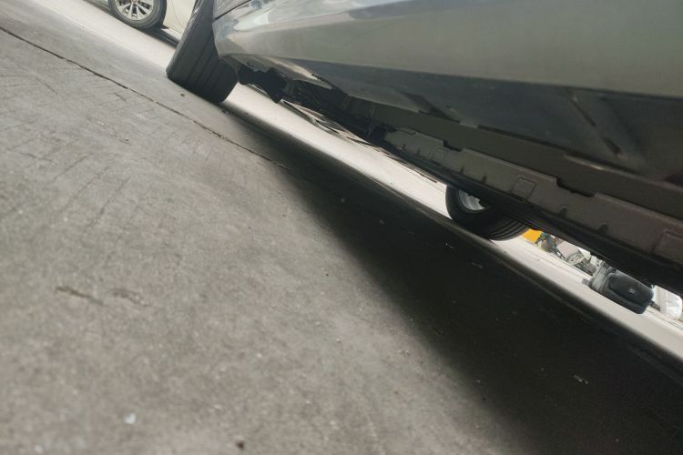 比亚迪 秦PLUS 2023款 冠军版 DM-i 55KM超越型局部细节9002