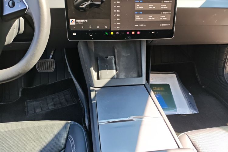 特斯拉 Model 3 2023款 后轮驱动版局部细节18