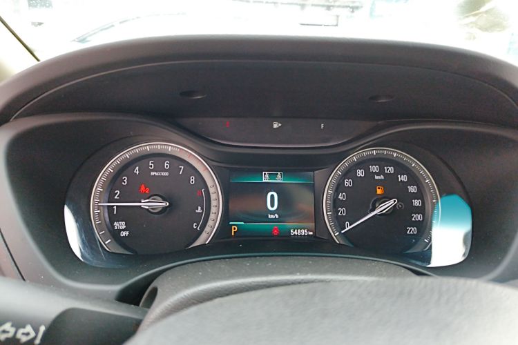 别克GL6 2019款 18T 6座互联豪华型 国VI局部细节14