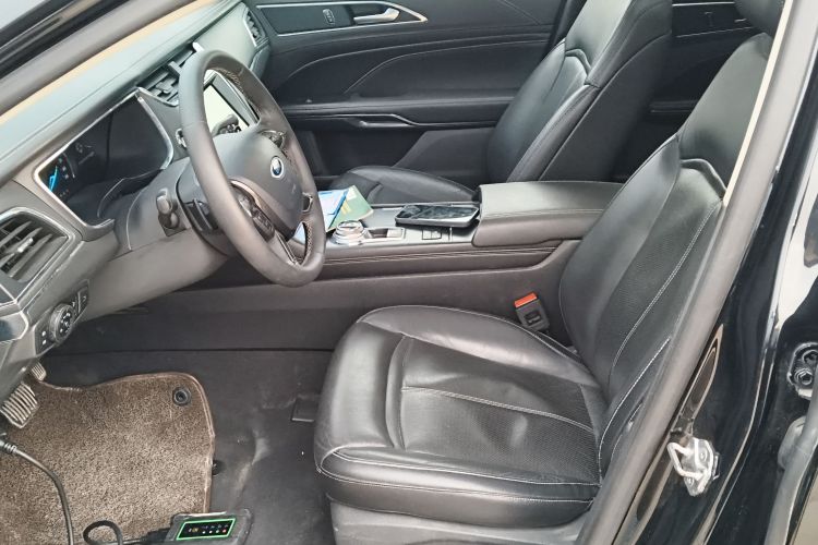 福特 金牛座 2016款 EcoBoost 180 豪华型中控内饰19