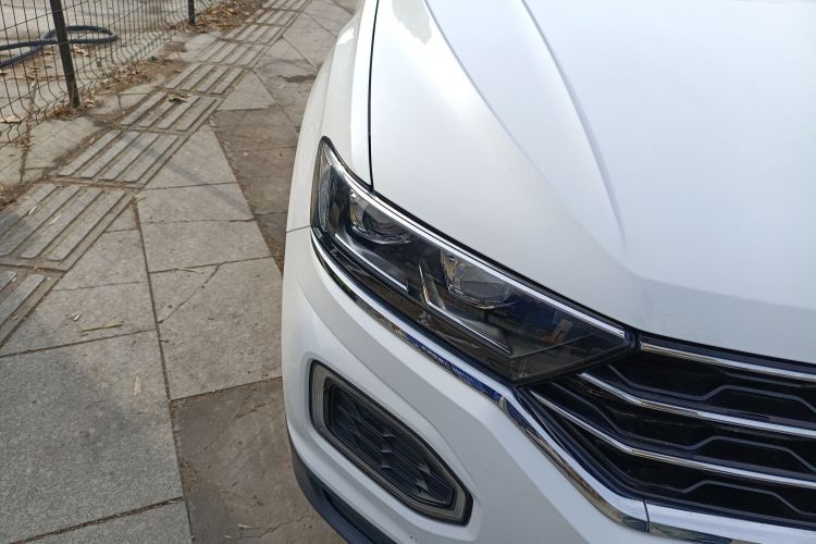 大众 T-ROC探歌 2022款 280TSI DSG两驱精英PLUS车身外观8