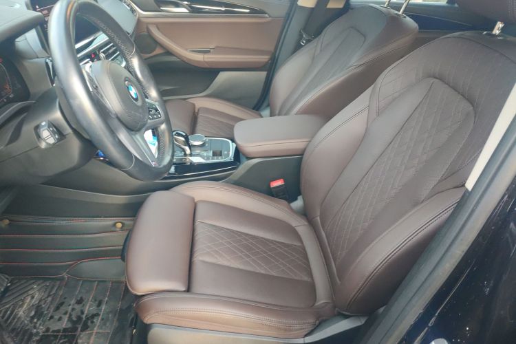 宝马X3 2022款 xDrive25i M运动套装中控内饰19