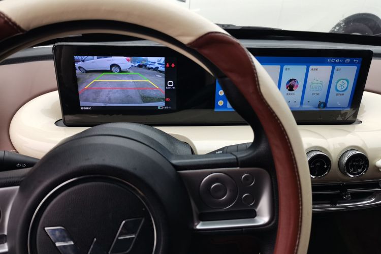 五菱汽车 五菱缤果 2023款 333km 悦享+款中控内饰16