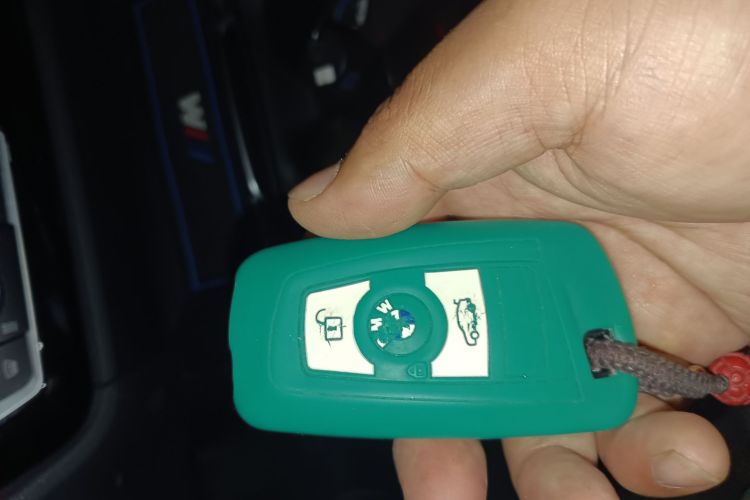 宝马3系 2017款 320i M运动型中控内饰7001