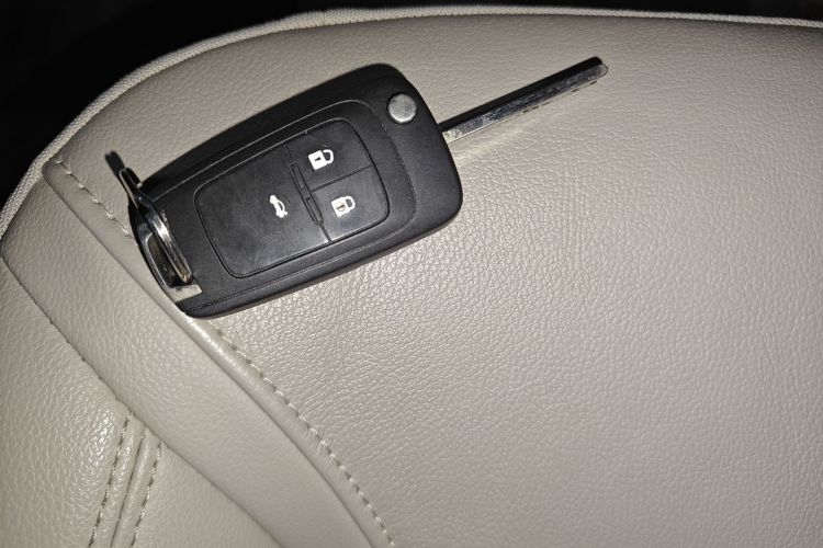 别克 英朗 2019款 15T 双离合互联精英型 国VI中控内饰7001