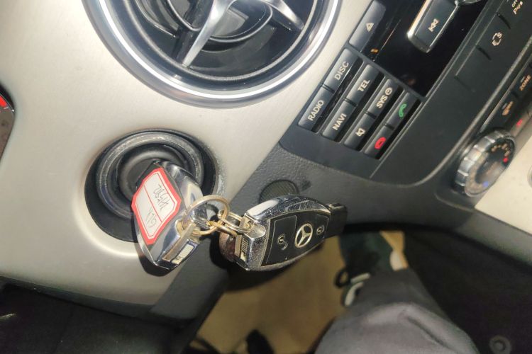 奔驰GLK级 2014款 GLK 200 标准型中控内饰11