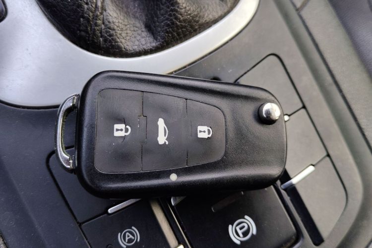 名爵 锐腾 2015款 1.5TGI TST豪华版中控内饰11