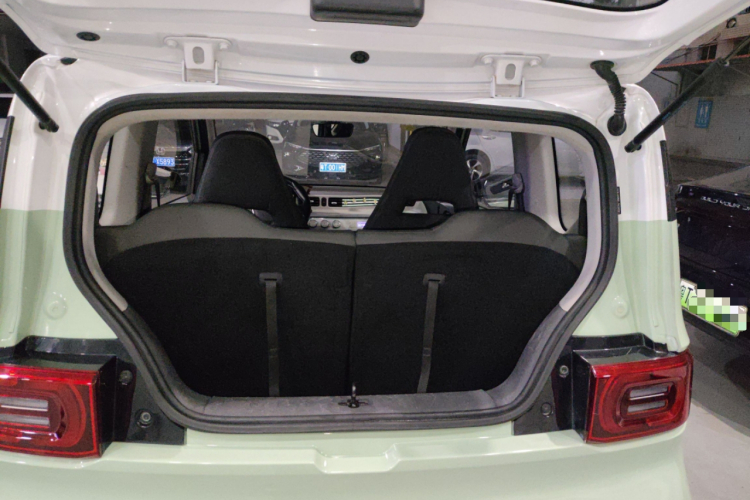 五菱汽车 宏光MINIEV 2021款 马卡龙臻享款 磷酸铁锂机舱底盘23