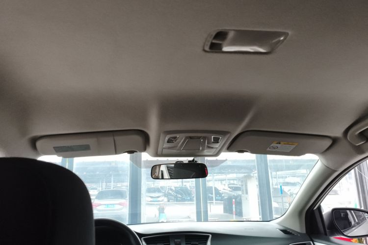 日产 轩逸 2021款 经典 1.6XE CVT舒适版中控内饰22