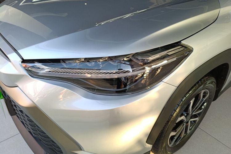 丰田 锋兰达 2023款 2.0L 智能电混双擎 豪华版局部细节36