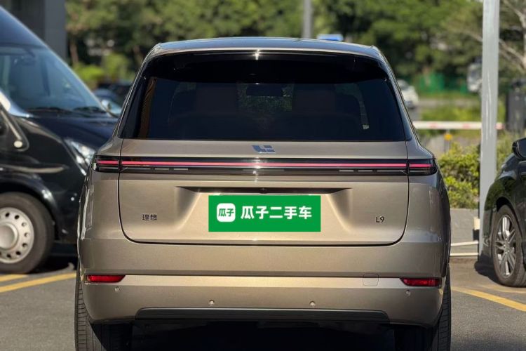 理想汽车 理想L9 2022款 Max车身外观6