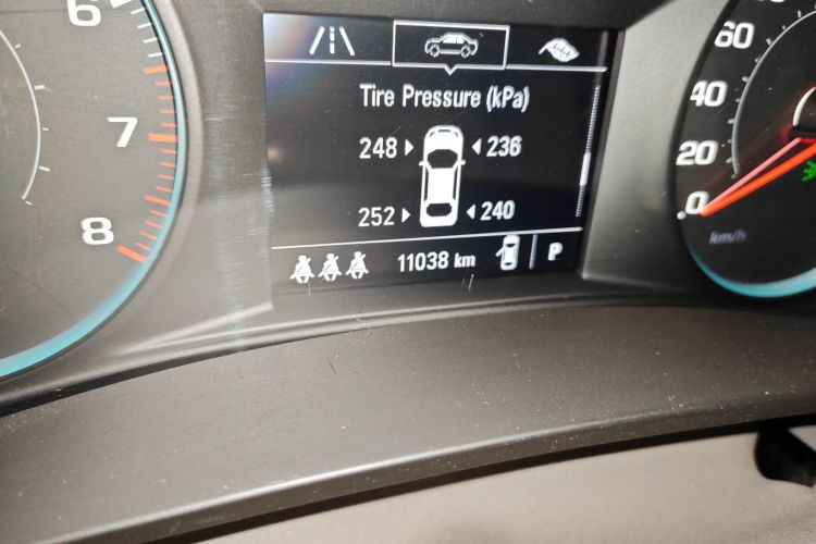 雪佛兰 迈锐宝XL 2019款 535T CVT锐行版中控内饰15