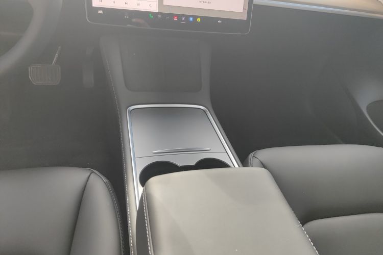 特斯拉 Model 3 2021款 标准续航后驱升级版局部细节18