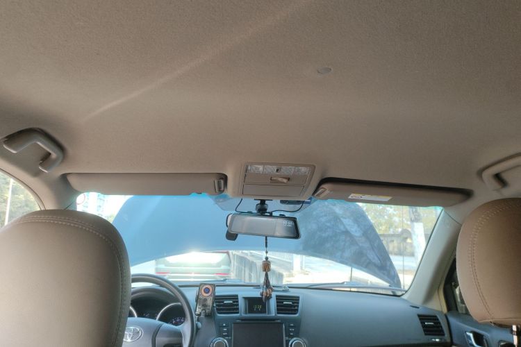 丰田 汉兰达 2012款 2.7L 两驱5座精英版中控内饰22